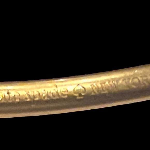 NWT Kate Spade ♠️ New York Razzle Dazzle Gold Bangle Bracelet. One Size. - Picture 10 of 12